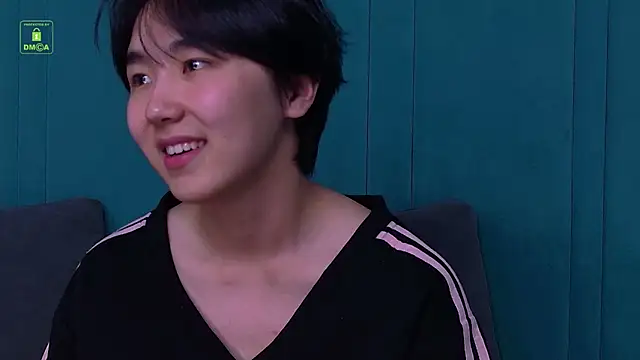 Chat +18 de HeejinWang ao vivo