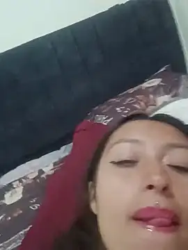 Chat XXX en directo de MiaSaen