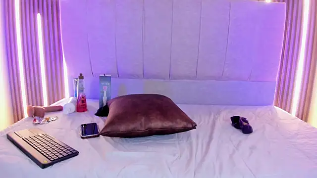 Zoe_444 Chat XXX live