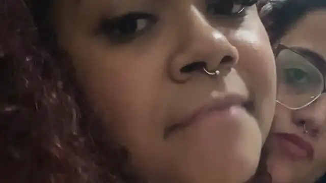 MENINAS_70 Show Webcam
