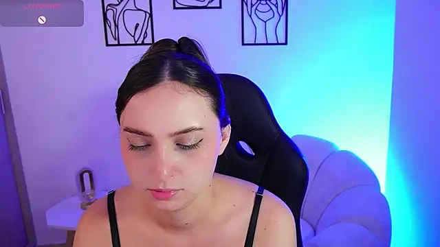 AliceHarper_: онлайн-секс-чат