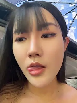 WBB-101n Live XXX chat