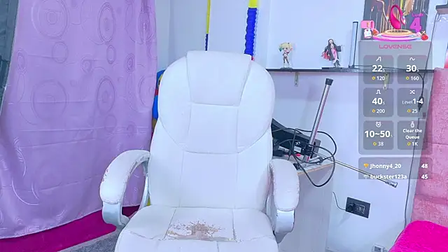 Chat XXX ao vivo de LiaMonroee