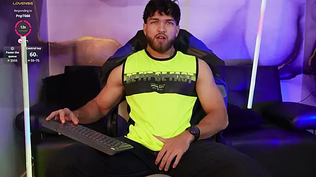 Oliver_Dallas1 Live XXX-Chat