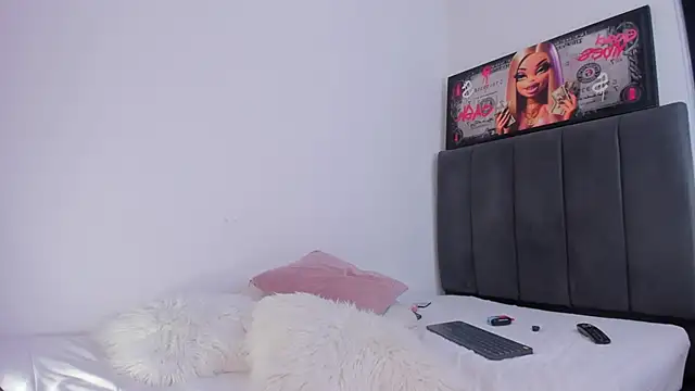 DulceMariia_11n Live XXX chat