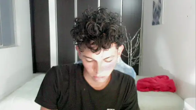 Chat XXX ao vivo de 2c_Bby