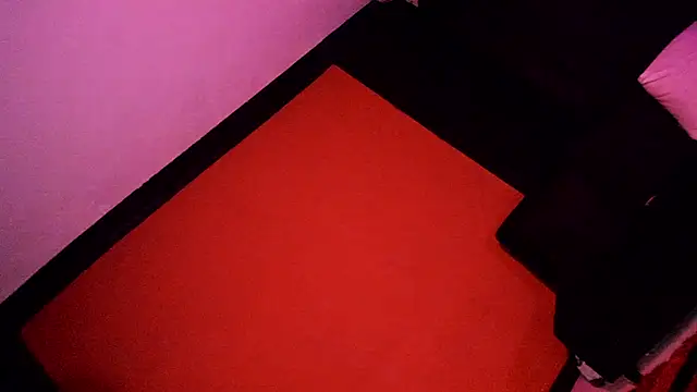 PervertedMissCloe élő XXX-chatje