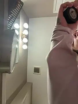 XXX chat uživo modela laninasub