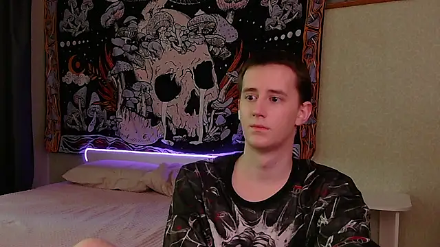XXX chat uživo modela Deshman