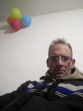 XXX chat uživo modela CulturedBus909