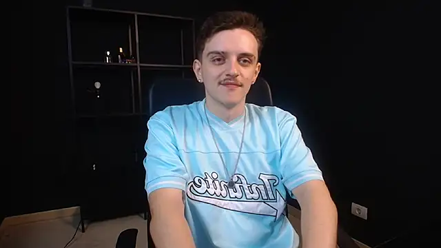 FelixStarkk 现场XXX聊天