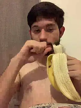 pitudo1313wueron Live XXX chat