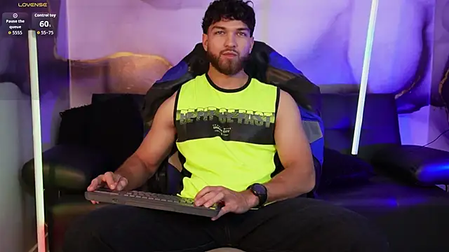 Živý XXX chat Oliver_Dallas1