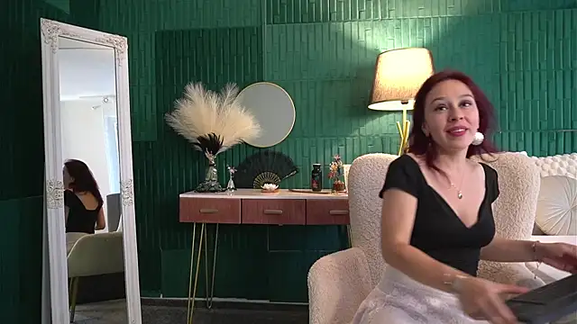 HaileyMoonn Live XXX-chat