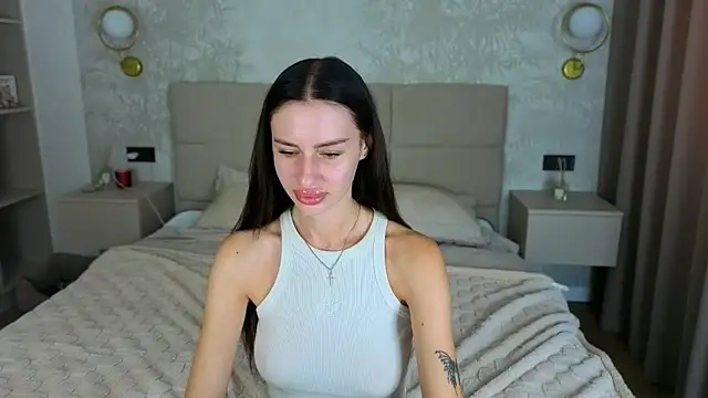 Snow_WhiteeeX's Live XXX Chat