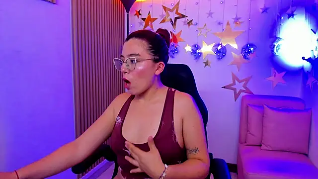 دردشة allison_mc الجنسية المباشرة