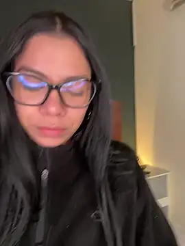 XXX chat uživo modela Little_Lexyy