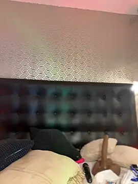 دردشة MiahWindsor الجنسية المباشرة