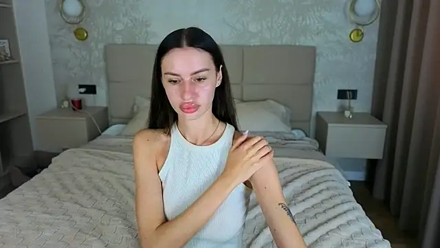 Chat +18 de Snow_WhiteeeX ao vivo