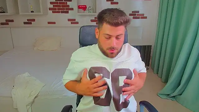 Chat +18 de DaxGreer ao vivo