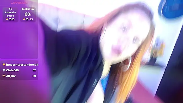 Srta_saraa live XXX chat