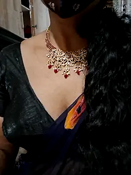 SubhadraTelugu's Live XXX Chat