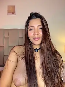 Chat XXX ao vivo de Pushaina__1