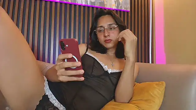 Elisasue Live XXX Chat