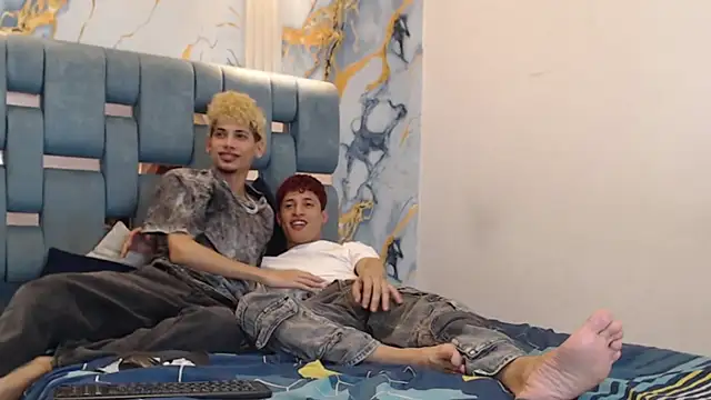 Czat XXX na żywo – YOUNG_BOYS_HELL