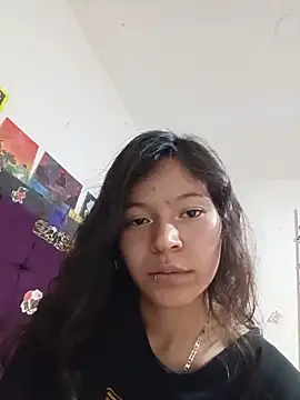 Ninffa_sweet21's Webcam Show