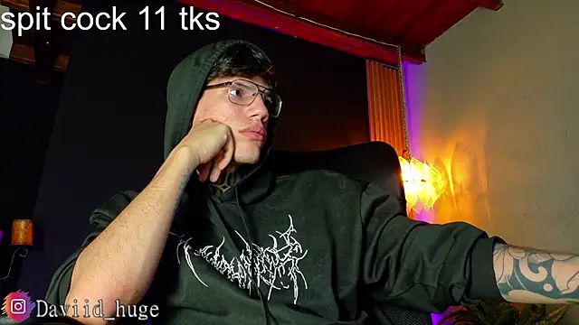 david_huge লাইভ XXX চ্যাট