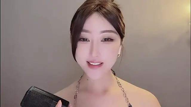 Aner333 即時 XXX 聊天