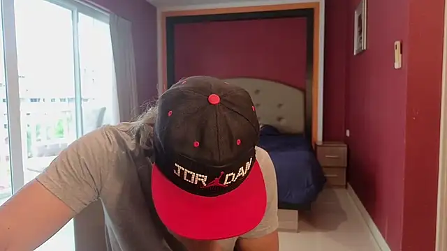 Онлайн чат XXX AlansonofDaddy
