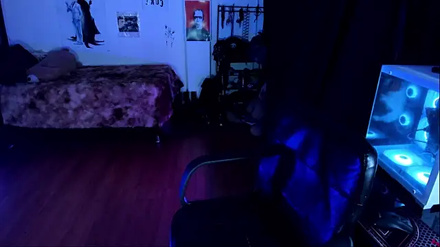 צ'אט XXX בשידור חי של kattx_