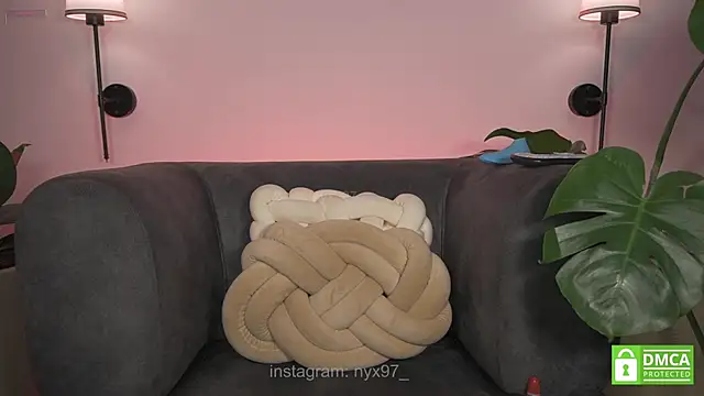 nyx_97's Live XXX Chat