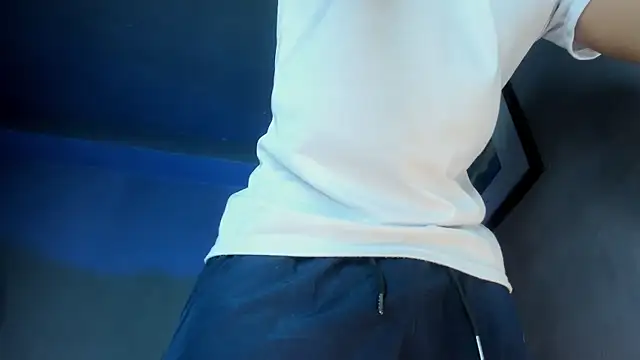 Chat XXX en directo de Travisttanner28