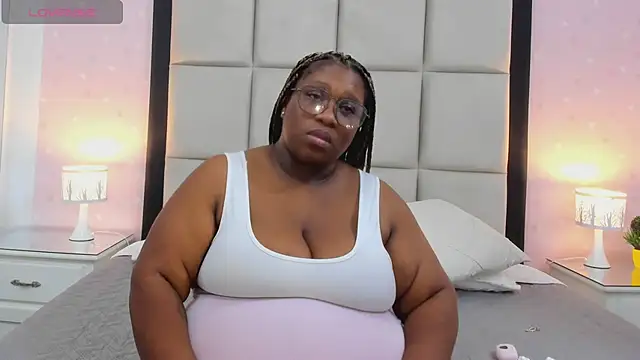 TreisyVixenn Live XXX chat