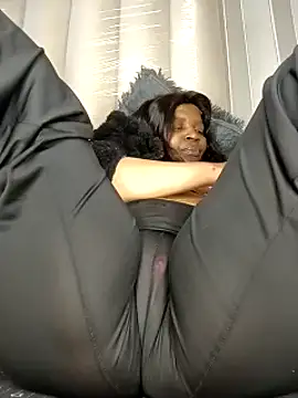 ThaBundaa live XXX chat