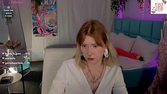 Chat XXX en directo de Elira_Vane