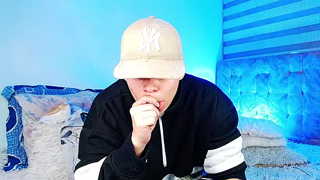 _justinmoon2 Chat XXX in diretta