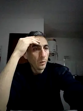 Alejandro83bsf's Live XXX Chat