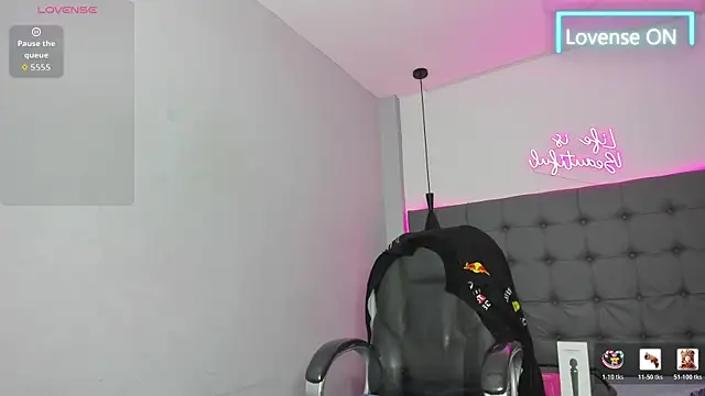 scarletcherry18n Live XXX chat