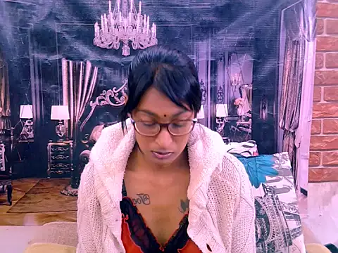 IndianRebel4u2Luv's Live XXX Chat
