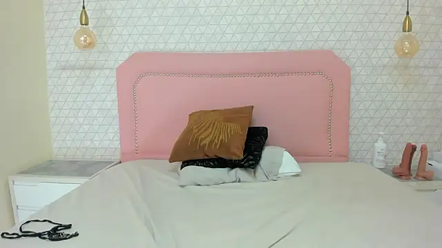 TAYLORMEYER1n Live XXX chat