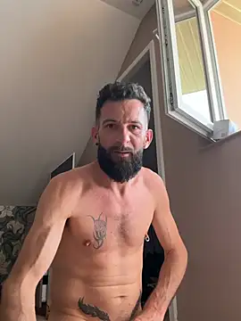 Michel_huge – Live XXX-chat