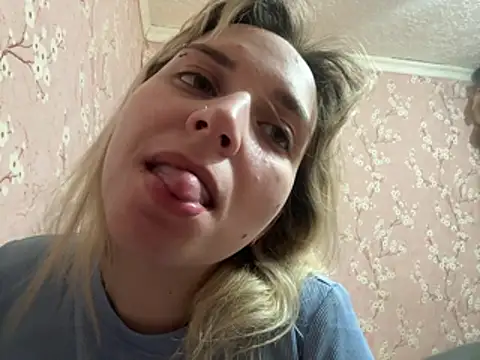 CandyFever Live XXX Chat