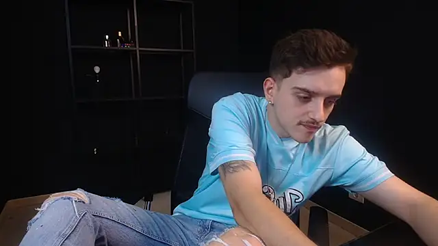 Chat XXX Live FelixStarkk