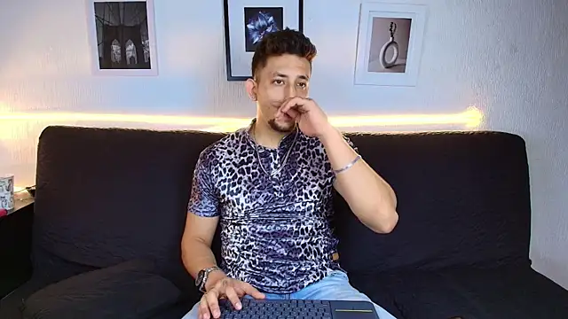 Chat XXX ao vivo de Sr_Maykol