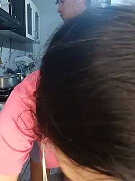 Chat +18 de kingofqueenxxx ao vivo