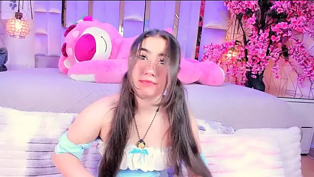Živý XXX chat Naomistart